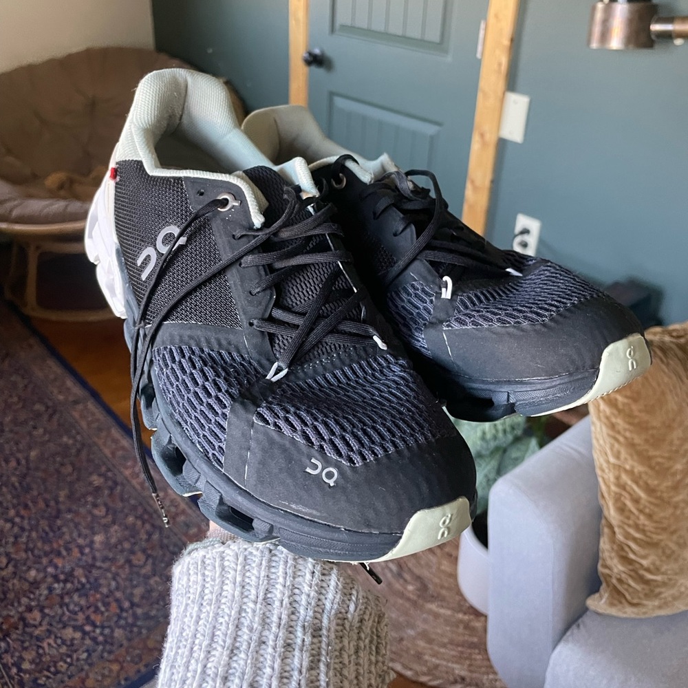 On Running Cloudflyer 4 Running Shoes